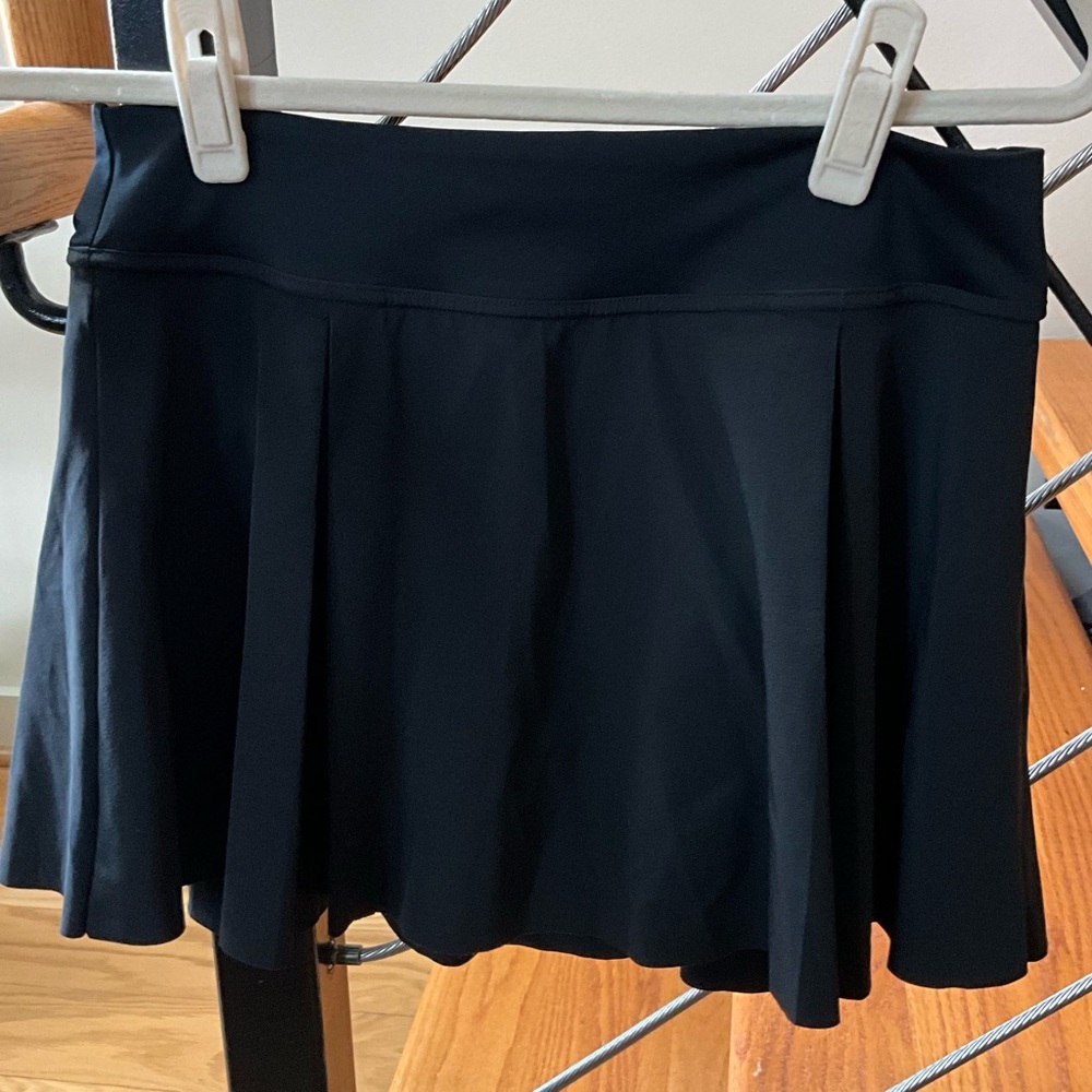 Nike Black Tennis Skort with Pleats Size Medium
